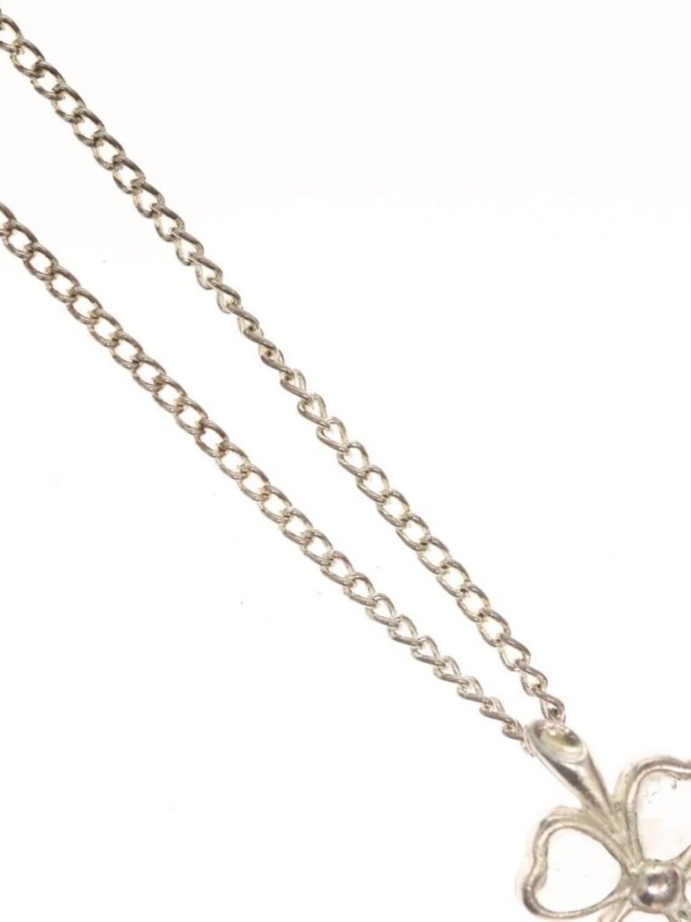 CHANEL Clover Necklace metal Silver CC - Picture 4 of 16